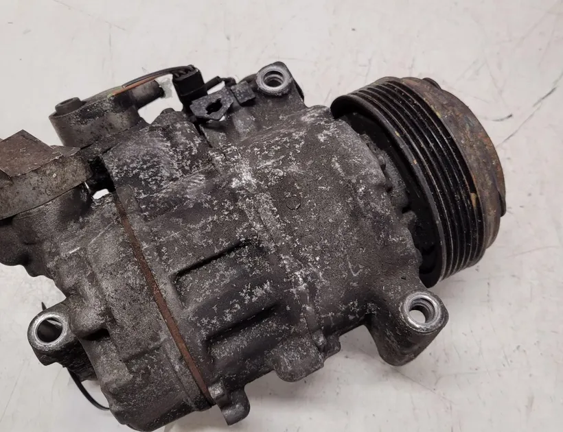 BMW 3 Series E90/E91/E92/E93 (2004-2013) Hасос кондиционера 6452698786202 28709623