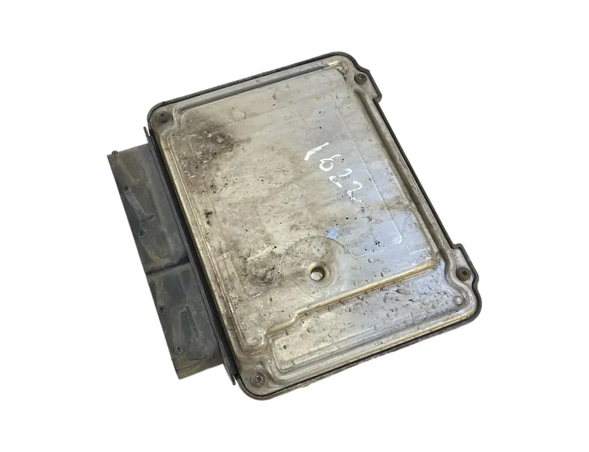 OPEL Vectra C (2002-2005) Engine Control Unit ECU 55189631 28794549
