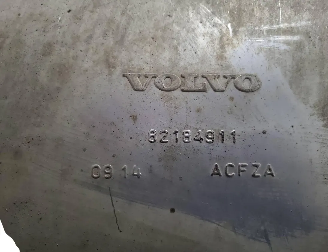 VOLVO V40 Cross Country 1 generation (2012-2020) Rear Exhaust Muffler 82184911 28816387