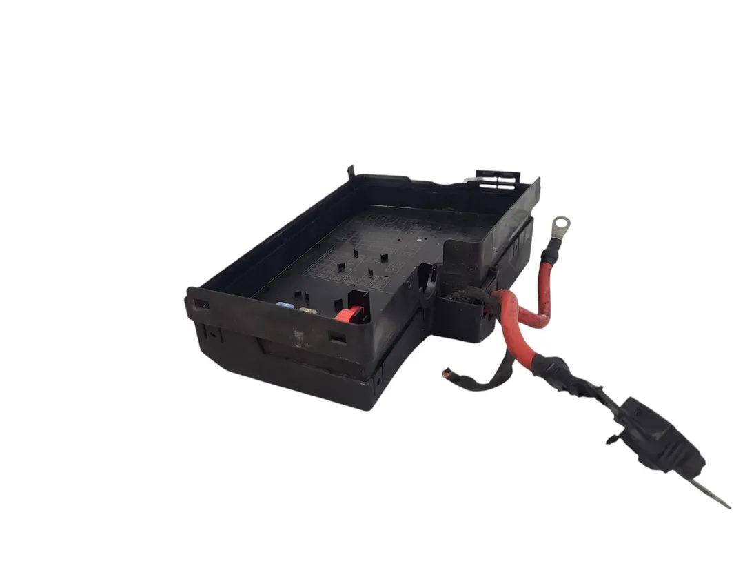 VOLVO V40 Cross Country 1 generation (2012-2020) Fuse box 31409547 28817061