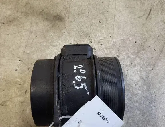 VOLVO V50 1 generation (2003-2012) Mass Air Flow Sensor MAF 34531255