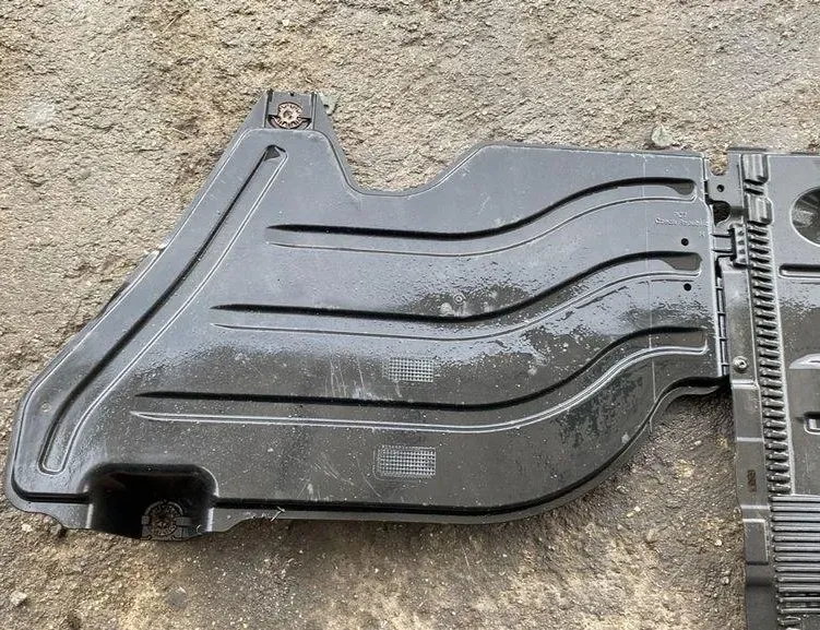 AUDI A3 8V (2012-2020) Left Side Underbody Cover 5Q0825201L 30923268