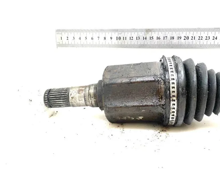 VOLVO V40 Cross Country 1 generation (2012-2020) Front Left Driveshaft 33498518