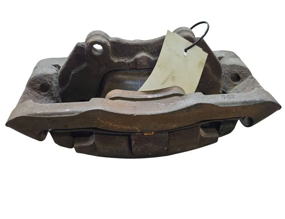 VOLVO V40 Cross Country 1 generation (2012-2020) Front Right Brake Caliper 33844011