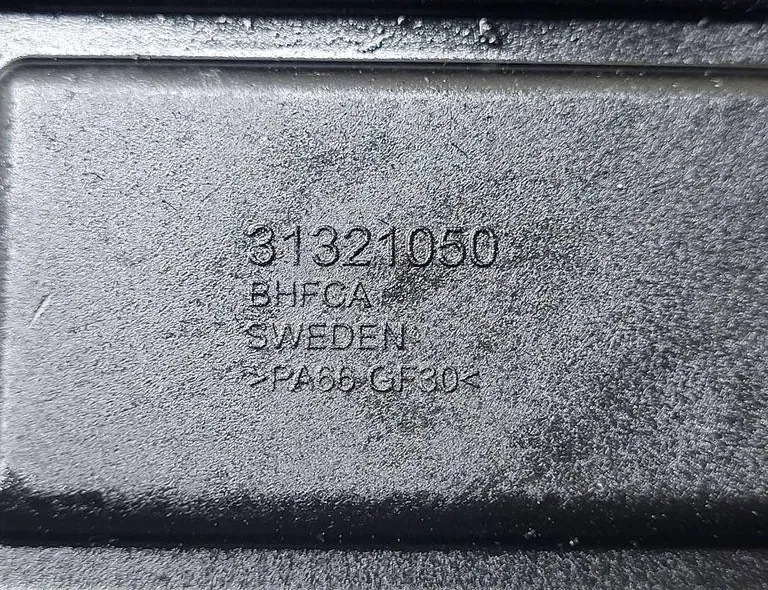 VOLVO V60 1 generation (2010-2020) Oil Collector 31321050 34520384