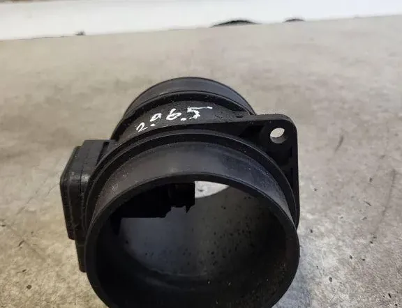 VOLVO V50 1 generation (2003-2012) Mass Air Flow Sensor MAF 34531255