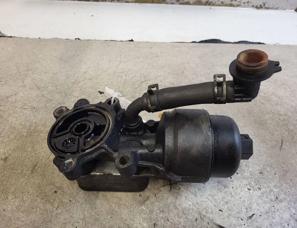 VOLVO V50 1 generation (2003-2012) Oil Filter Holder 9656830180 34531483