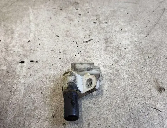 VOLVO V50 1 generation (2003-2012) Crankshaft Position Sensor 9628559980 34531526