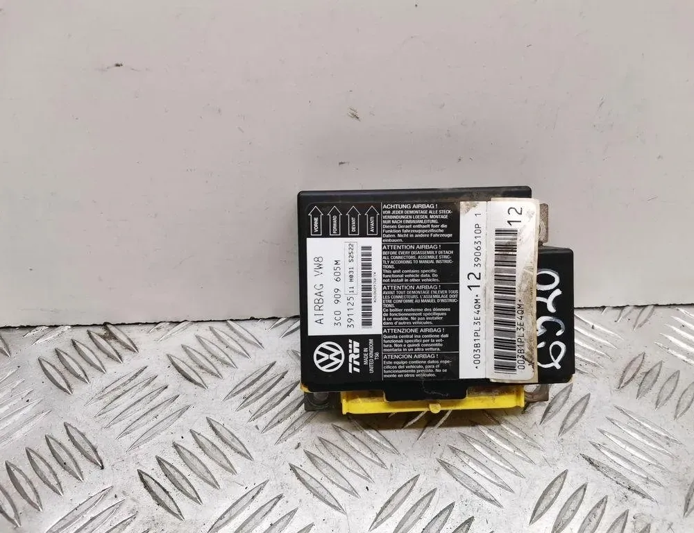 VOLKSWAGEN Passat B7 (2010-2015) SRS Control Unit 3C0909605M,H031S2522 30530537