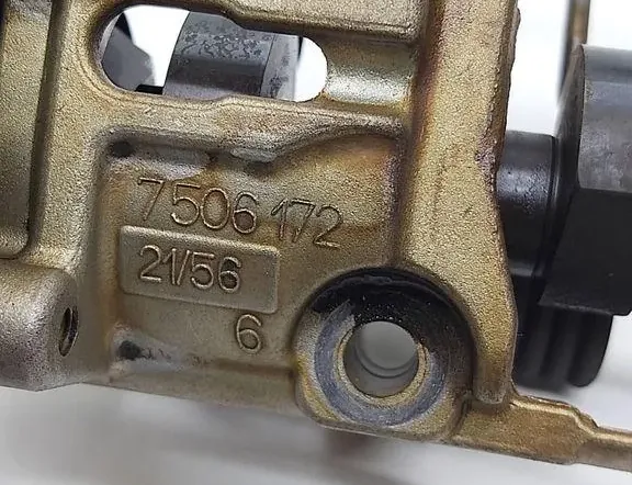 BMW X5 E70 (2006-2013) Дополнительные внутренние детали двигателя 7506172,2156 34319213