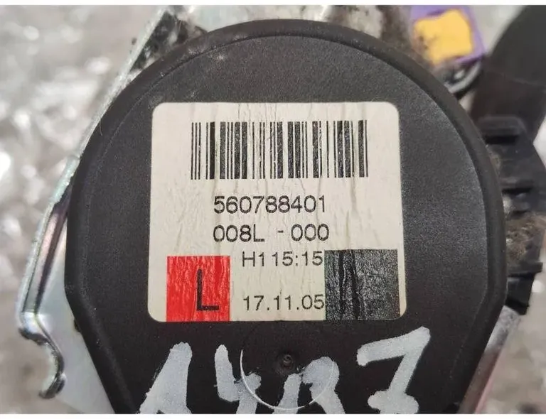 AUDI A4 B7/8E (2004-2008) Front Left Seatbelt 601916200C 35985001