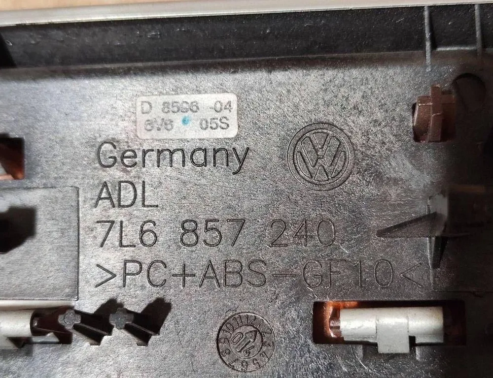VOLKSWAGEN Touareg 1 generation (2002-2010) Other parts of the interior panel 7L6857190J,7L6857240 36005639