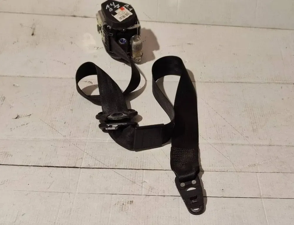 AUDI A4 B7/8E (2004-2008) Front Left Seatbelt 102022005,601916200C,8E0857705F,560788401 36005738