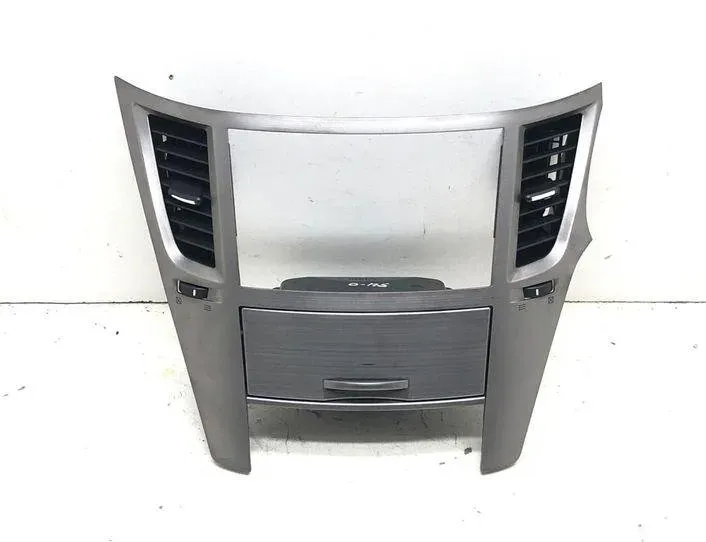 SUBARU Outback 4 generation (2009-2014) Вентиляционные отверстия центральной консоли 66120AJ030 21318751