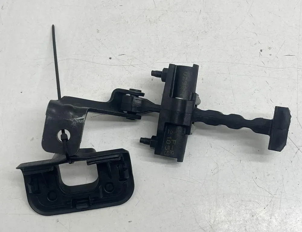 TESLA Model 3 1 generation (2017-2024) Front right door opening limiter 35556269