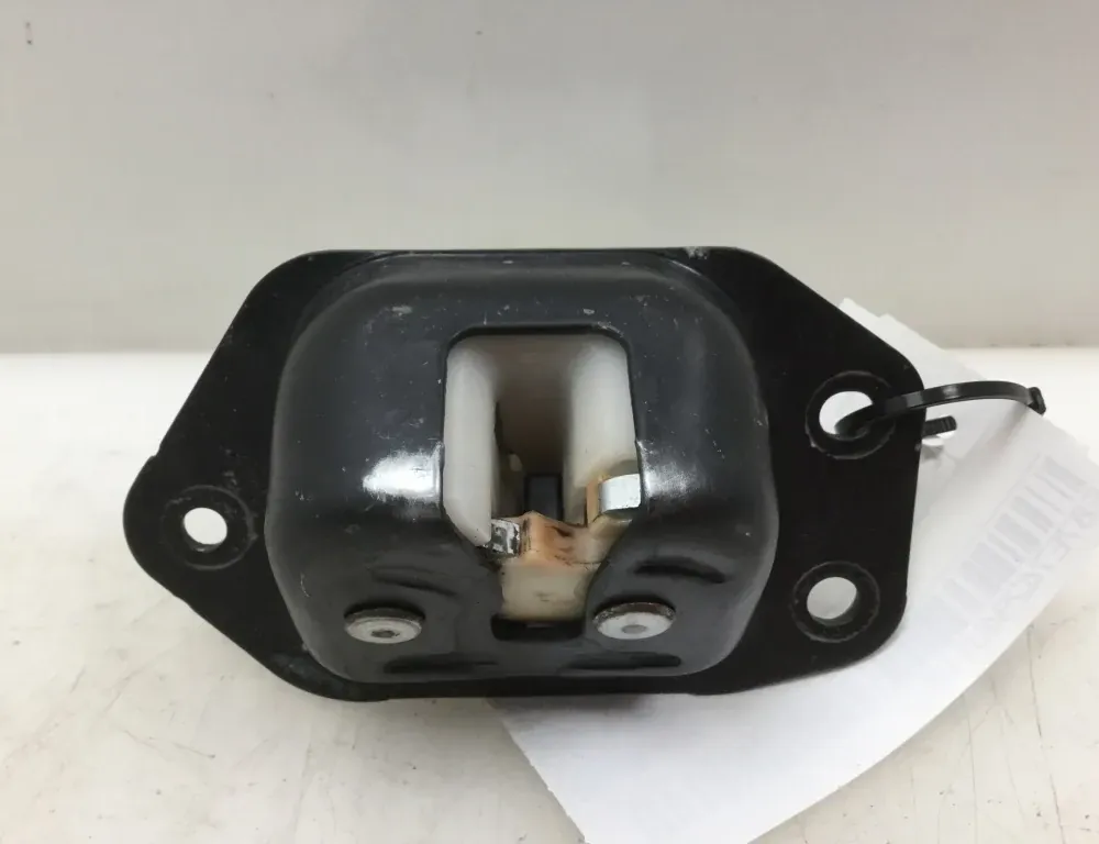 NISSAN Juke YF15 (2010-2020) Tailgate Boot Lock 34918160
