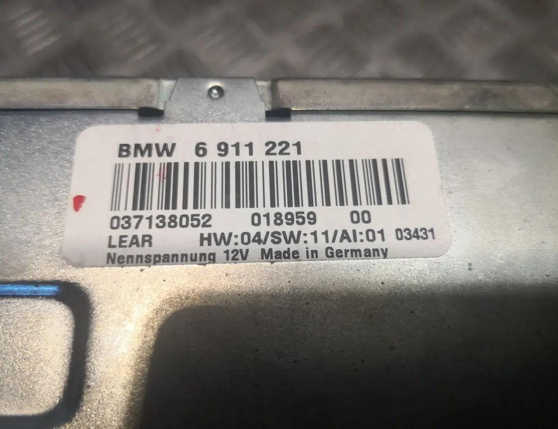 BMW 5 Series E39 (1995-2004) Navigation Control Unit 6911221 26598231