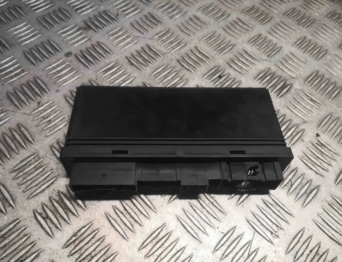 BMW 5 Series E60/E61 (2003-2010) Comfort Control Unit 9168833 32404676