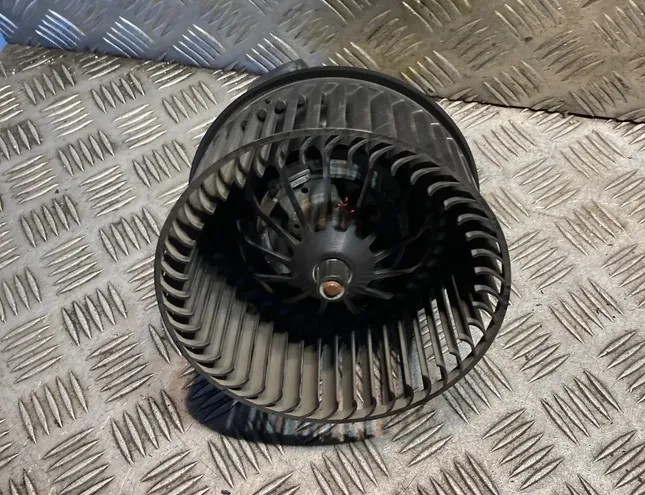 FORD Focus 3 generation (2011-2020) Heater Blower Fan Av6n18456aa 34059549