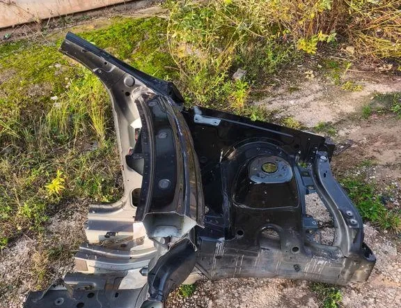 MERCEDES-BENZ GLE W166 (2015-2018) Front left quarter 33891392