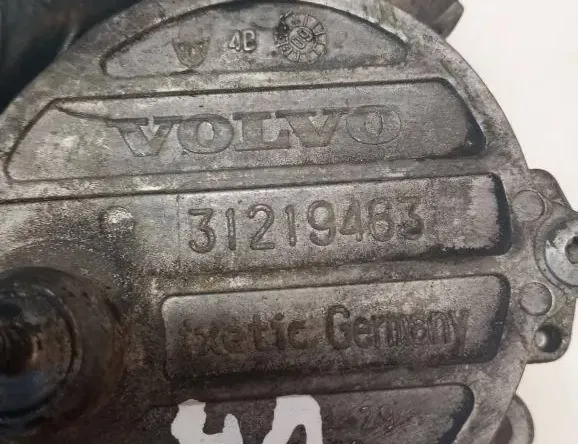 VOLVO XC60 1 generation (2008-2017) Vacuum Pump 31219463 33123394
