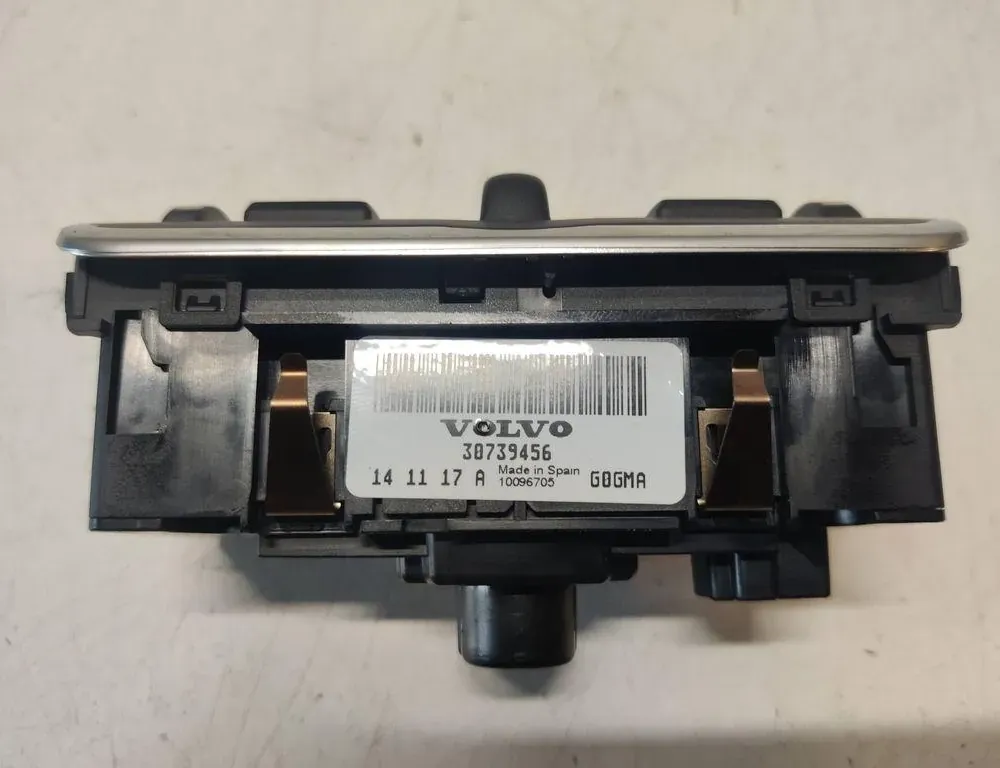 VOLVO XC60 1 generation (2008-2017) Headlight Switch Control Unit 30739456 33140314