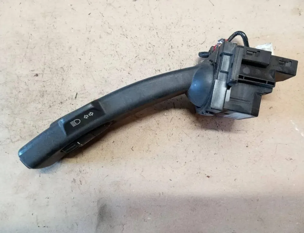 VOLVO V60 1 generation (2010-2020) Turn switch knob 31334647 33152612