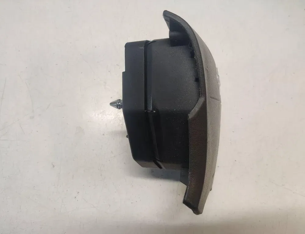 VOLVO V70 3 generation (2007-2020) Подушка безопасности руля P30721996 33155423