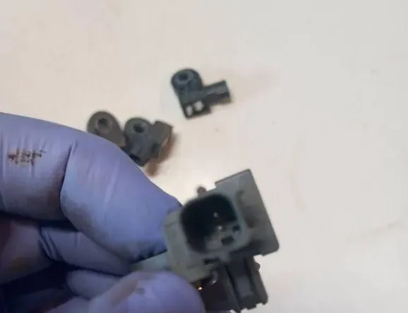 VOLVO V40 Cross Country 1 generation (2012-2020) Right Side Impact Sensor 31387891 33159876