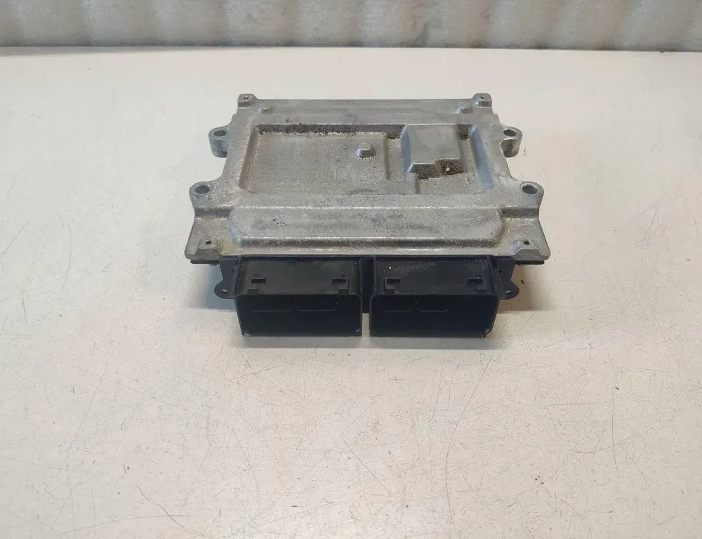 VOLVO XC60 1 generation (2008-2017) Engine Control Unit ECU 31312486 33160169