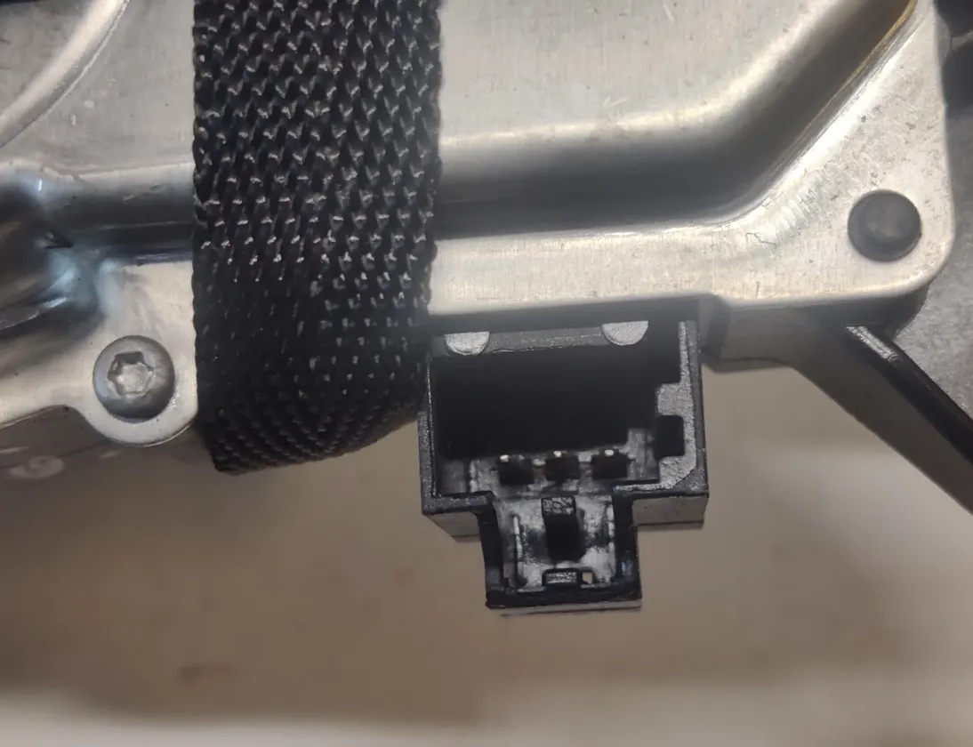 VOLVO XC70 2 generation (2000-2007) Tailgate  Window Wiper Motor 30663891 33929296