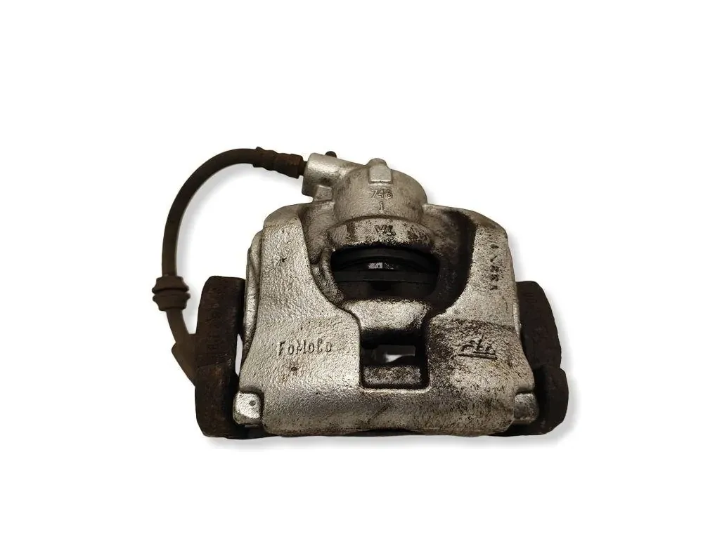 VOLVO V60 1 generation (2010-2020) Front Right Brake Caliper 35507549