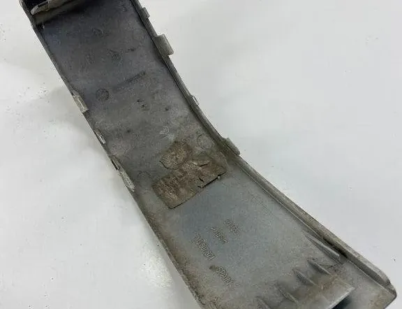 VOLKSWAGEN Sharan 1 generation (1995-2010) Rear left lamp trim 7M3807871 30548378