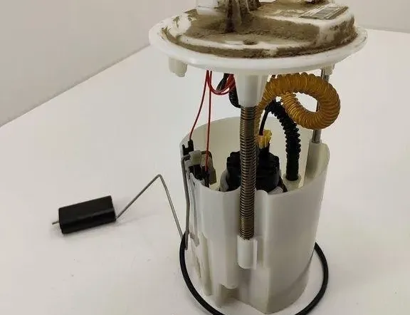 RENAULT Trafic 3 generation (2014-2023) In Tank Fuel Pump 172021036R 30552810
