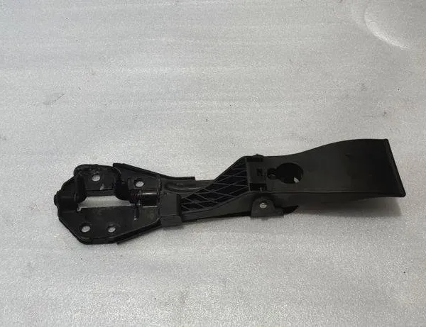 AUDI A7 C7/4G (2010-2020) Bonnet Lock 4G8823480 31257117