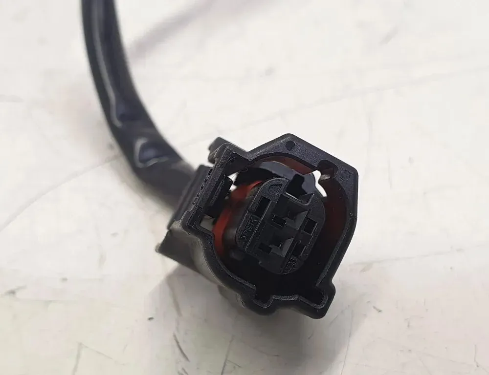 LEXUS IS XE20 (2005-2013) Front Right Seat Buckle E034501 34933833