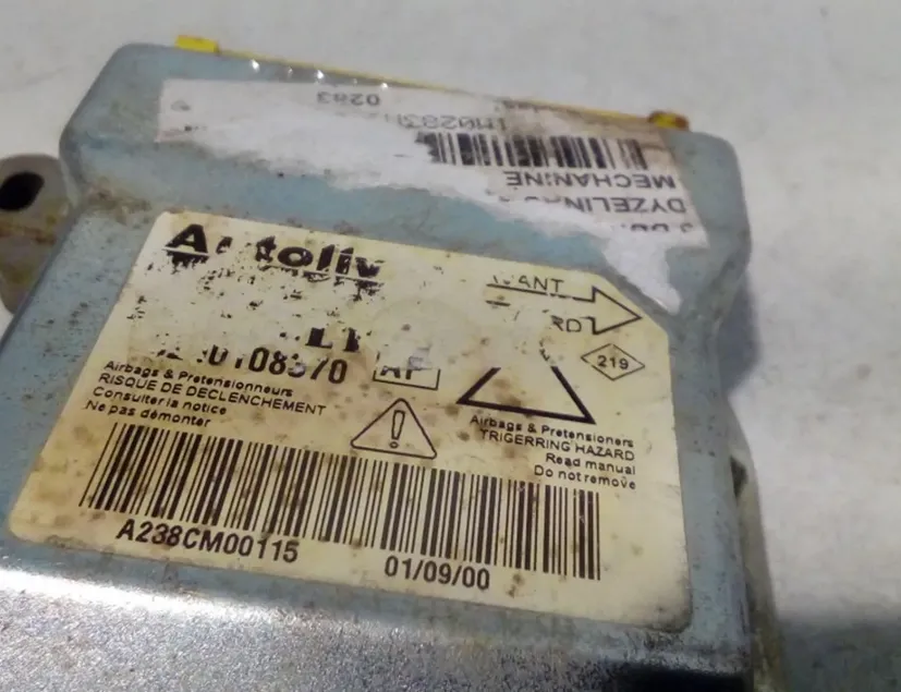 RENAULT Laguna 2 generation (2001-2007) SRS Control Unit 8200108370 27570797