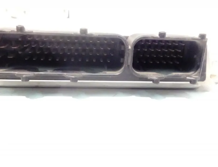 AUDI A6 C5/4B (1997-2004) Engine Control Unit ECU 4B0907552C 27707465