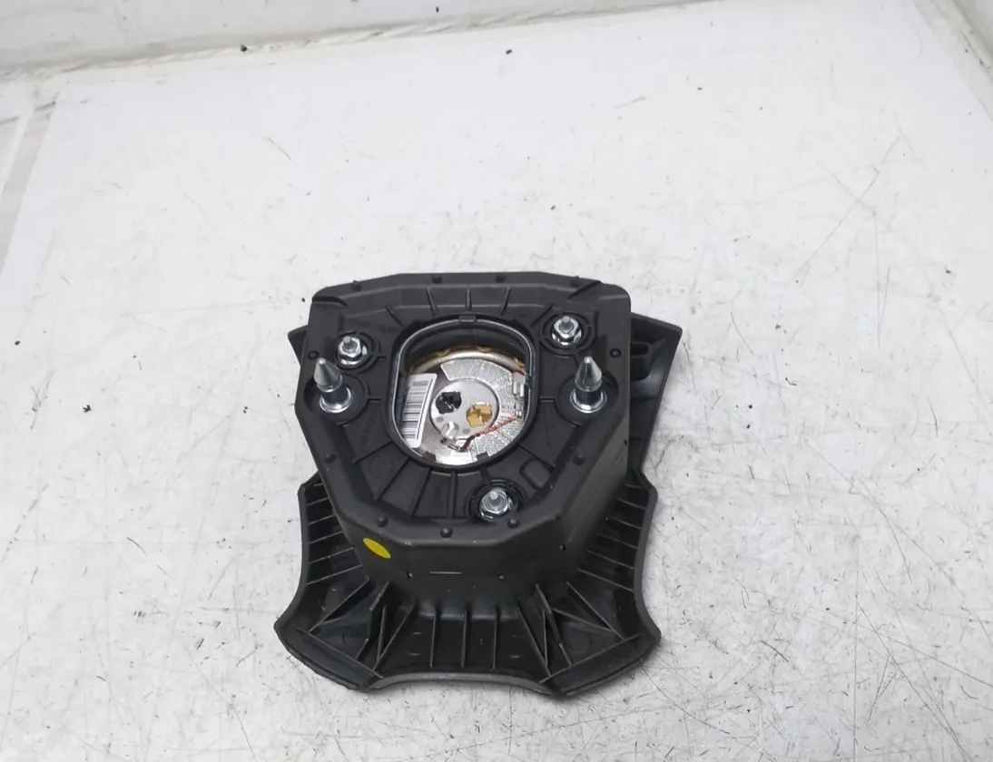 VOLVO S80 2 generation (2006-2020) Steering Wheel Airbag P30721996 28532864