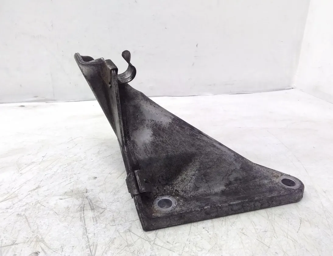 BMW 5 Series E60/E61 (2003-2010) Rear engine bracket 6761149 28665582