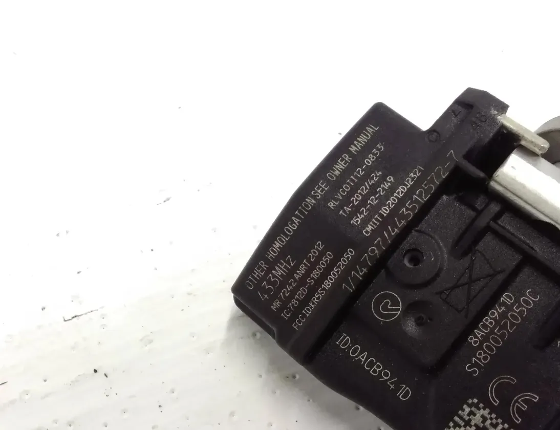 VOLVO XC60 1 generation (2008-2017) Tyre Pressure Sensor 31341171 28733066