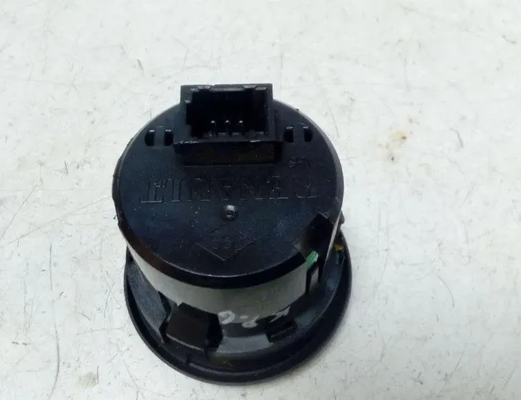 RENAULT Espace 4 generation (2002-2014) Другие блоки управления 8200028450A 30918657