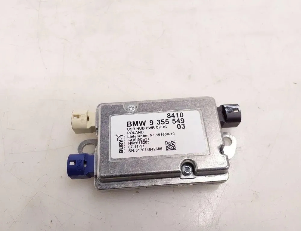 BMW 5 Series G30/G31 (2016-2023) USB/AUX Control Unit 9355549 33581237