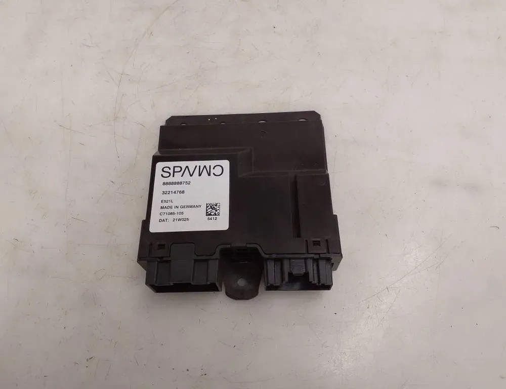 VOLVO XC40 1 generation (2017-2024) Bootlid Control Unit 32214768 34530812