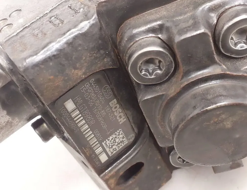 NISSAN X-Trail T32 (2013-2022) Топливный насос 0445010404 35121301