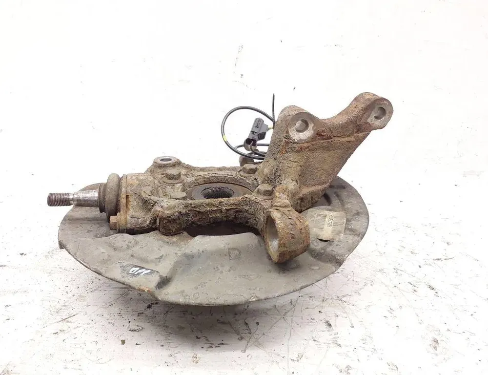 VOLVO XC60 1 generation (2008-2017) Front Right Wheel Hub 08630771 34023975