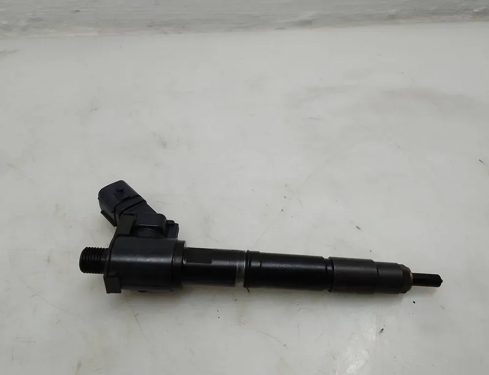 VOLVO V90 2 generation (2016-2024) Fuel Injector 31452113 34531419
