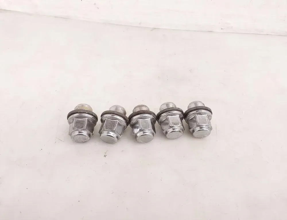 LEXUS ES 7 generation (2018-2024) Bolts 36328984