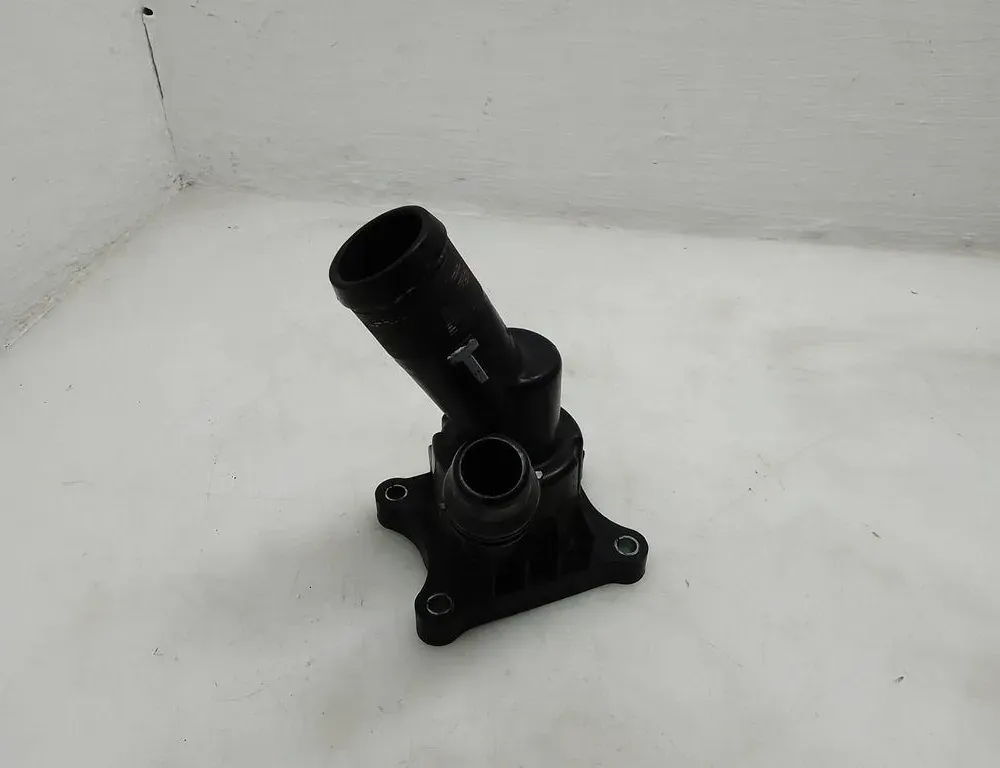 VOLVO V90 2 generation (2016-2024) Thermostat 31686045 34530179