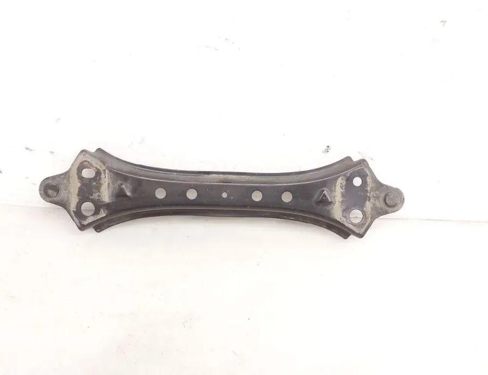 LEXUS ES 7 generation (2018-2024) Left Side Engine Bracket 36328787